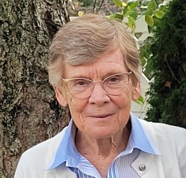 Betty  Riddell