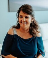 Robin Elaine Kahrs